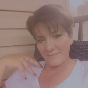 Meet your Posher, Peggy